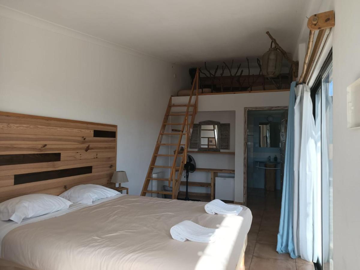 Good Feeling Hostel & Guest House Raposeira  Luaran gambar